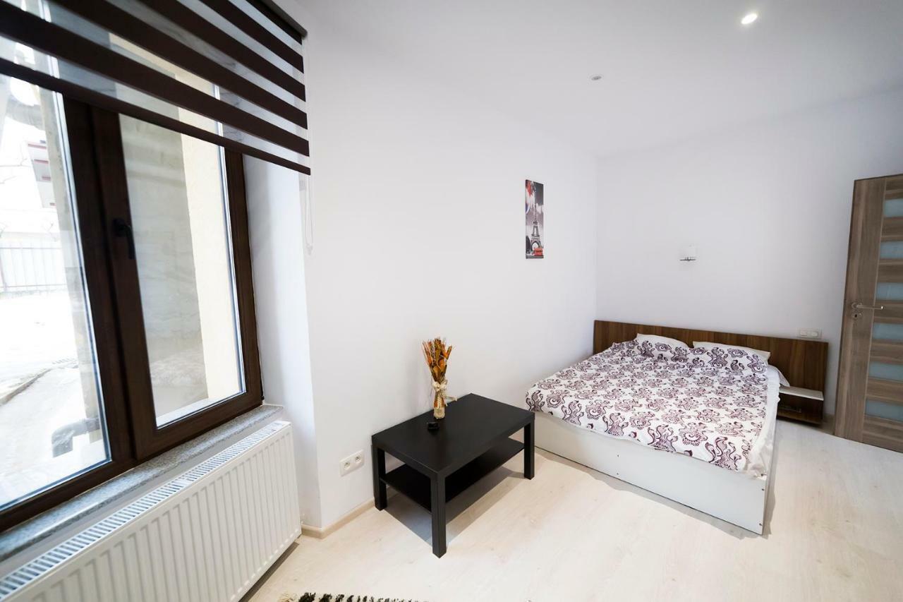 Central Apartment- Shumi'S Kaloşvar Dış mekan fotoğraf