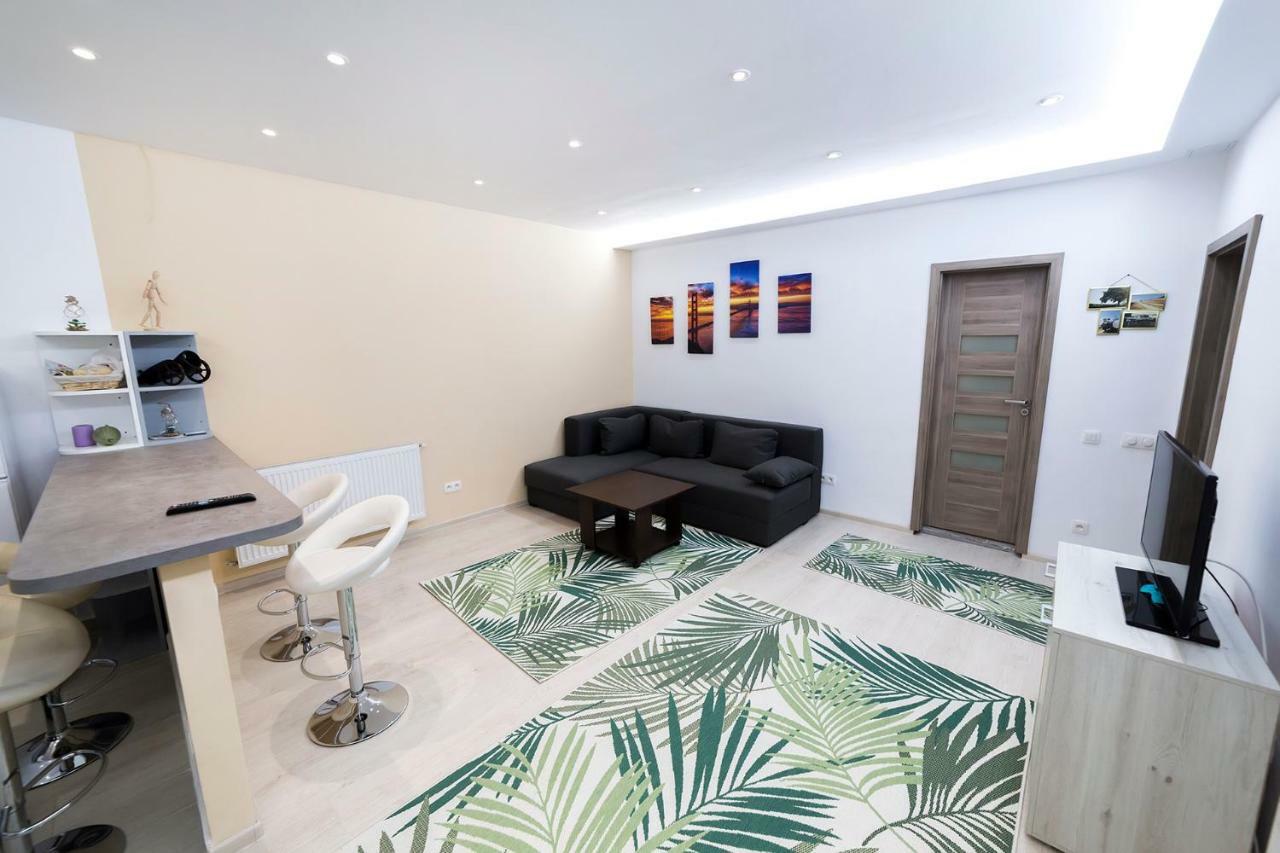 Central Apartment- Shumi'S Kaloşvar Dış mekan fotoğraf